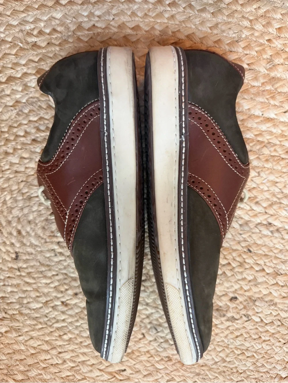 Johnston & Murphy J&M Olive Brown Leather Wingtip Sneaker Oxfords Sz 10M